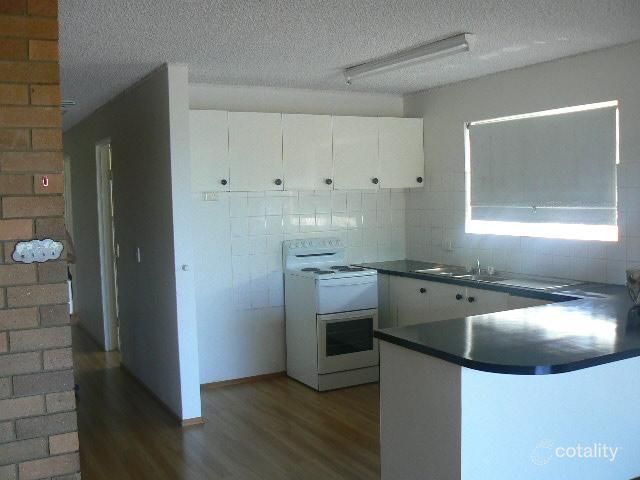 2/43 Esplanade, Golden Beach, QLD 4551