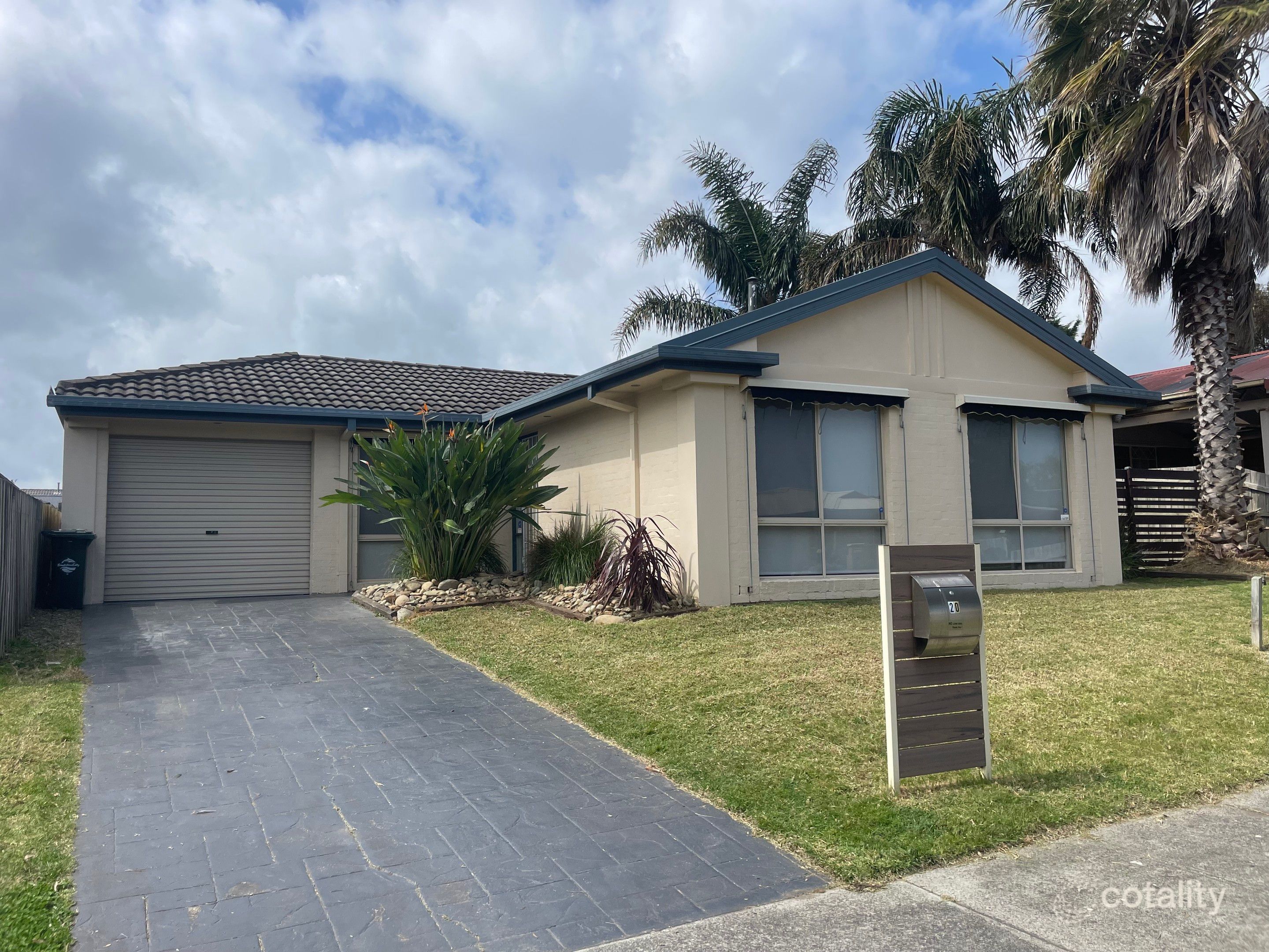 20 Orama Ave, Carrum Downs, VIC 3201