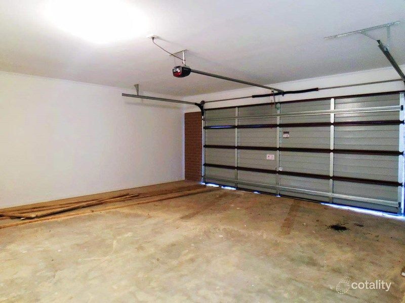 5 Winscombe Rd, Werribee, VIC 3030