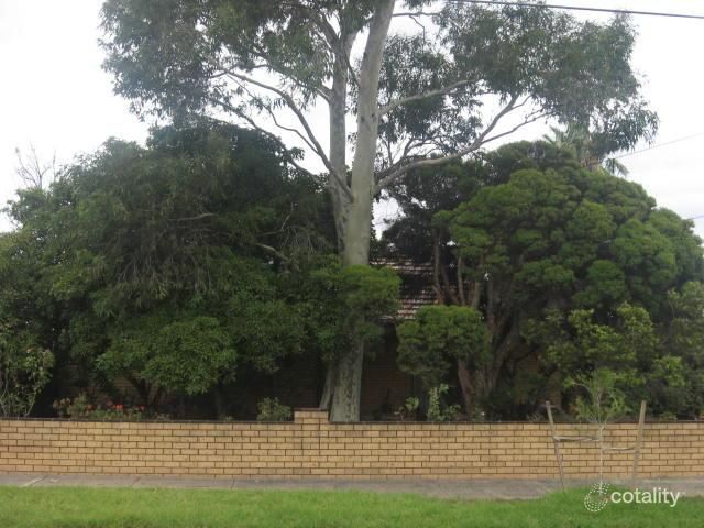 14 Dickinson St, Hadfield, VIC 3046