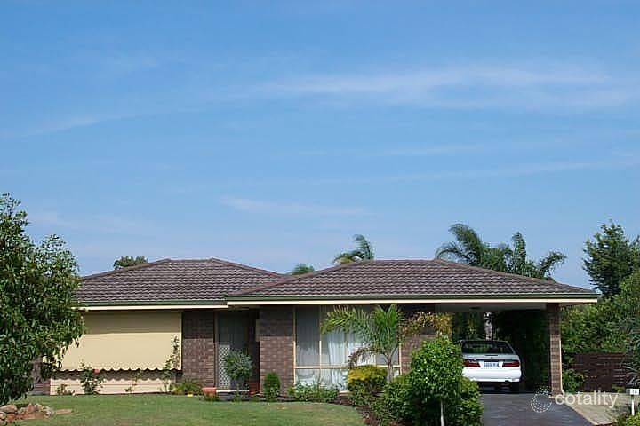 76 Barridale Dr, Kingsley, WA 6026