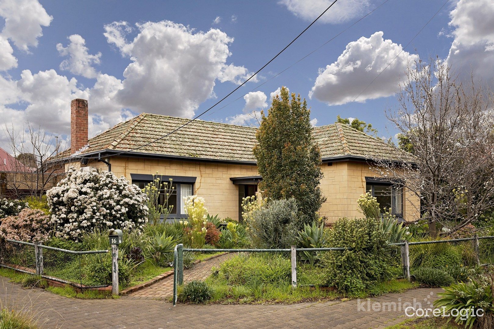 16 Sizer St, Lower Mitcham, SA 5062
