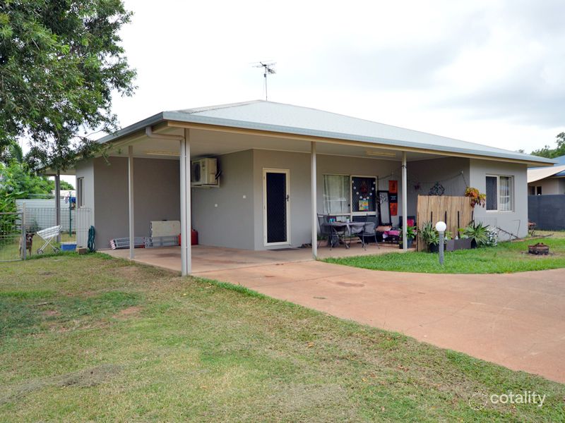 1/7 Alakanum Ct, Nanum, QLD 4874