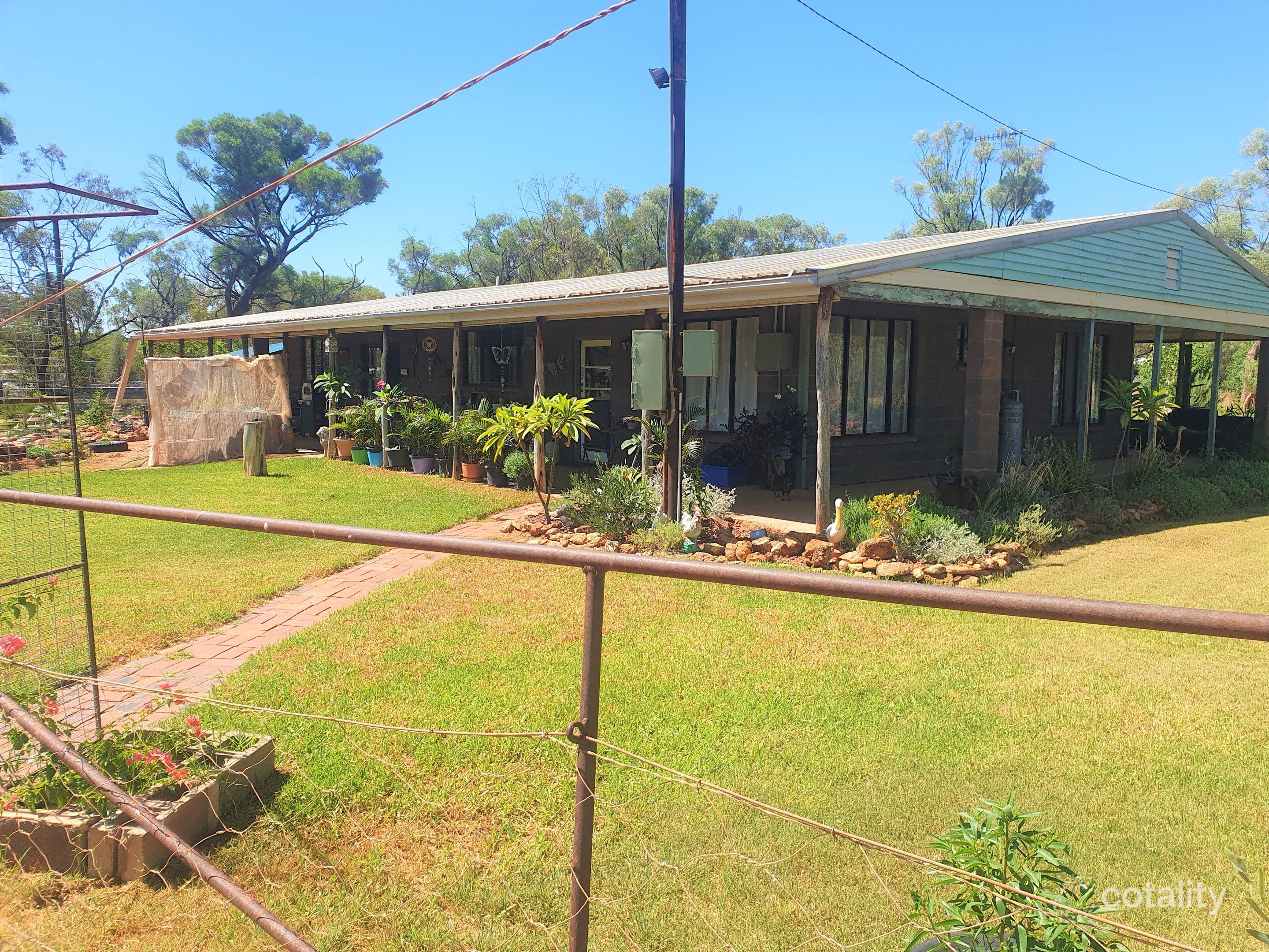 7 Matrix Dr, Yowah, QLD 4490