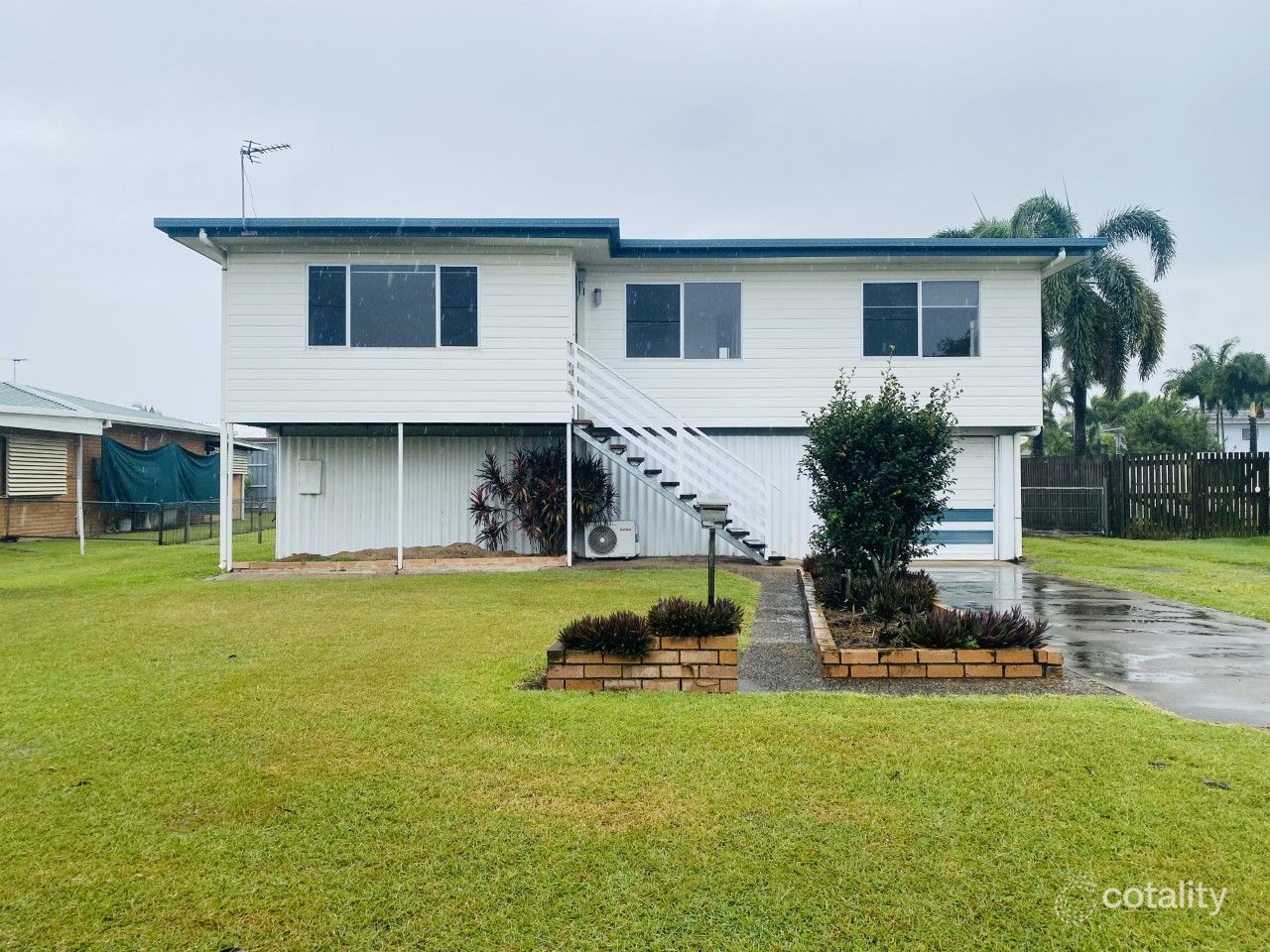 18 Churchill Ave, Ooralea, QLD 4740