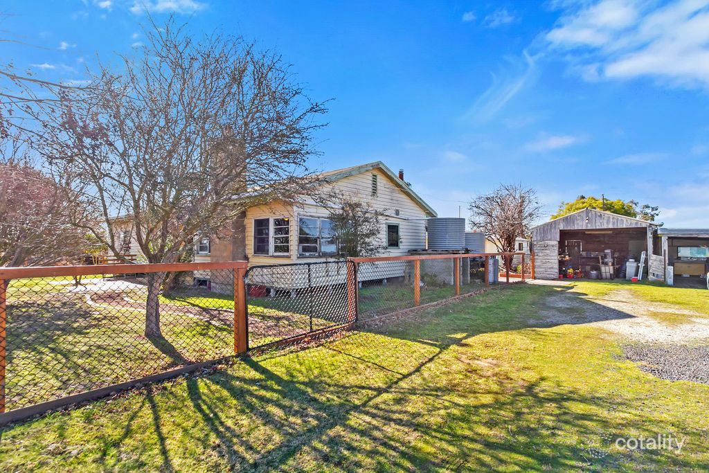 389 Carrs Creek Rd, Longford, VIC 3851