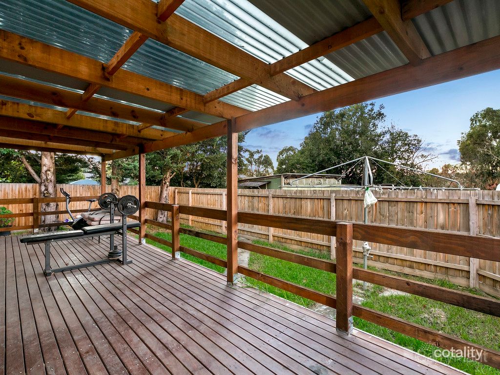 119 Cambridge Rd, Mooroolbark, VIC 3138