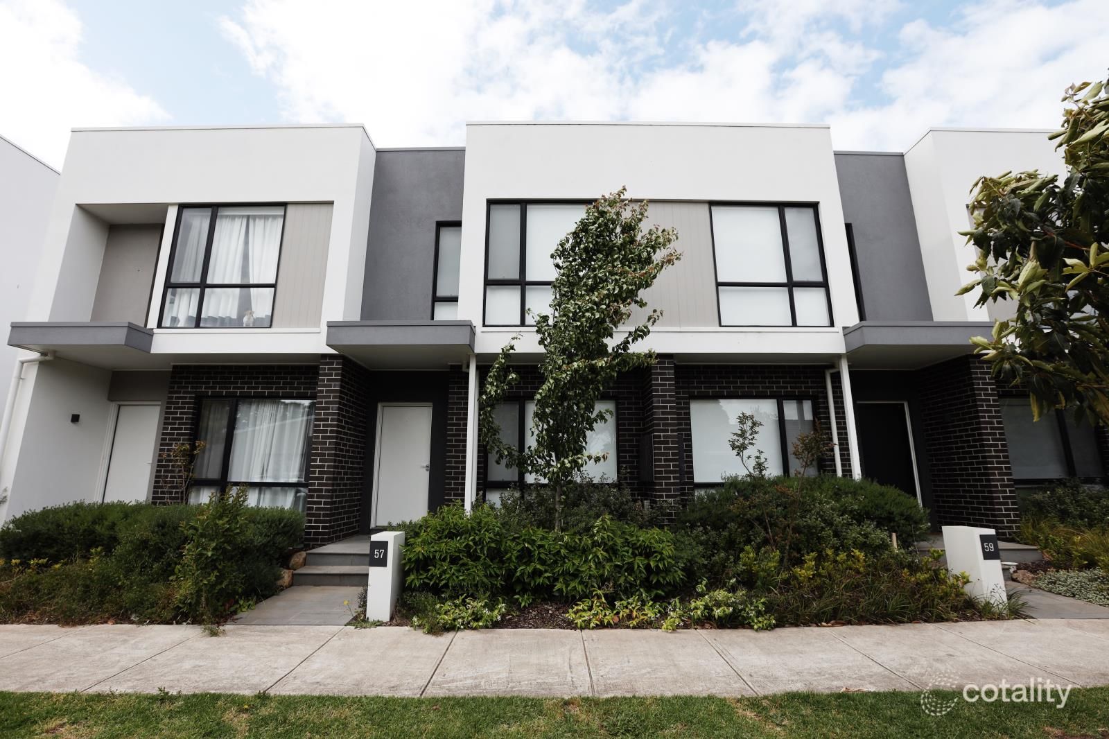 57 Charlton Ave, Cheltenham, VIC 3192