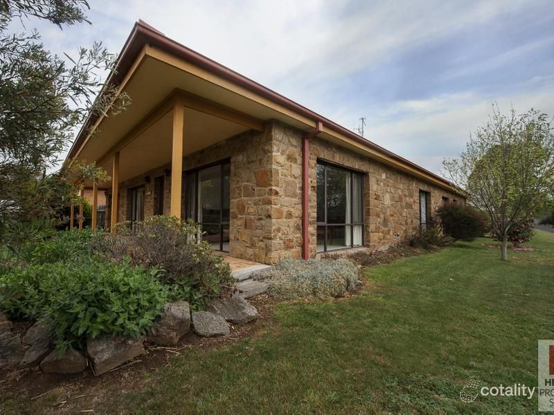 14 Kiparra Dr, Berridale, NSW 2628