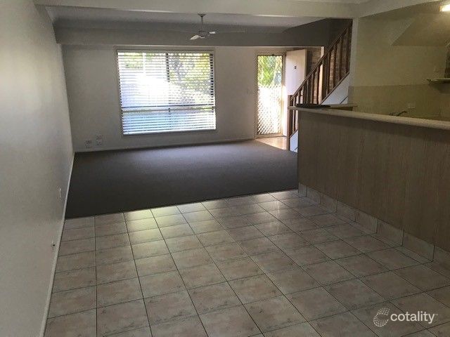 38/71 Olsen Ave, Labrador, QLD 4215