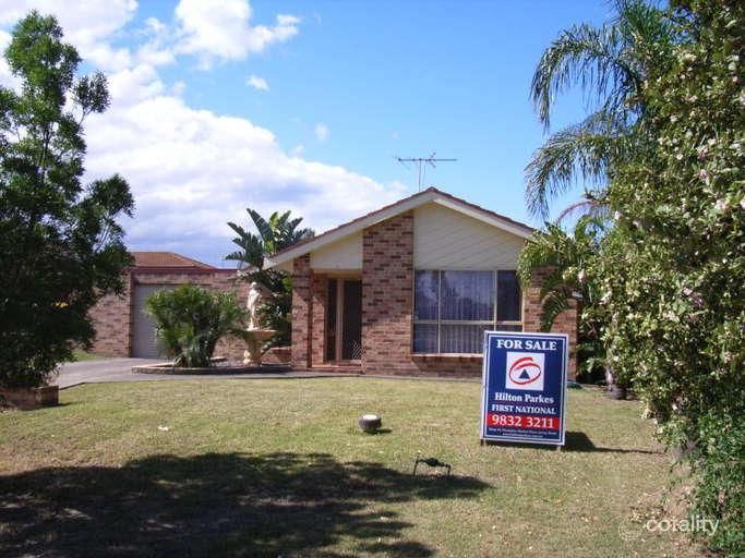 4 Aminta Cres, Hassall Grove, NSW 2761