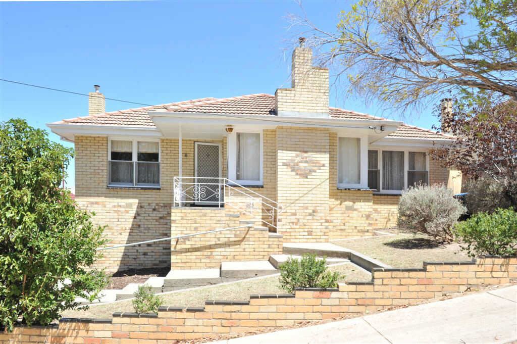 5 Holly St, Golden Square, VIC 3555