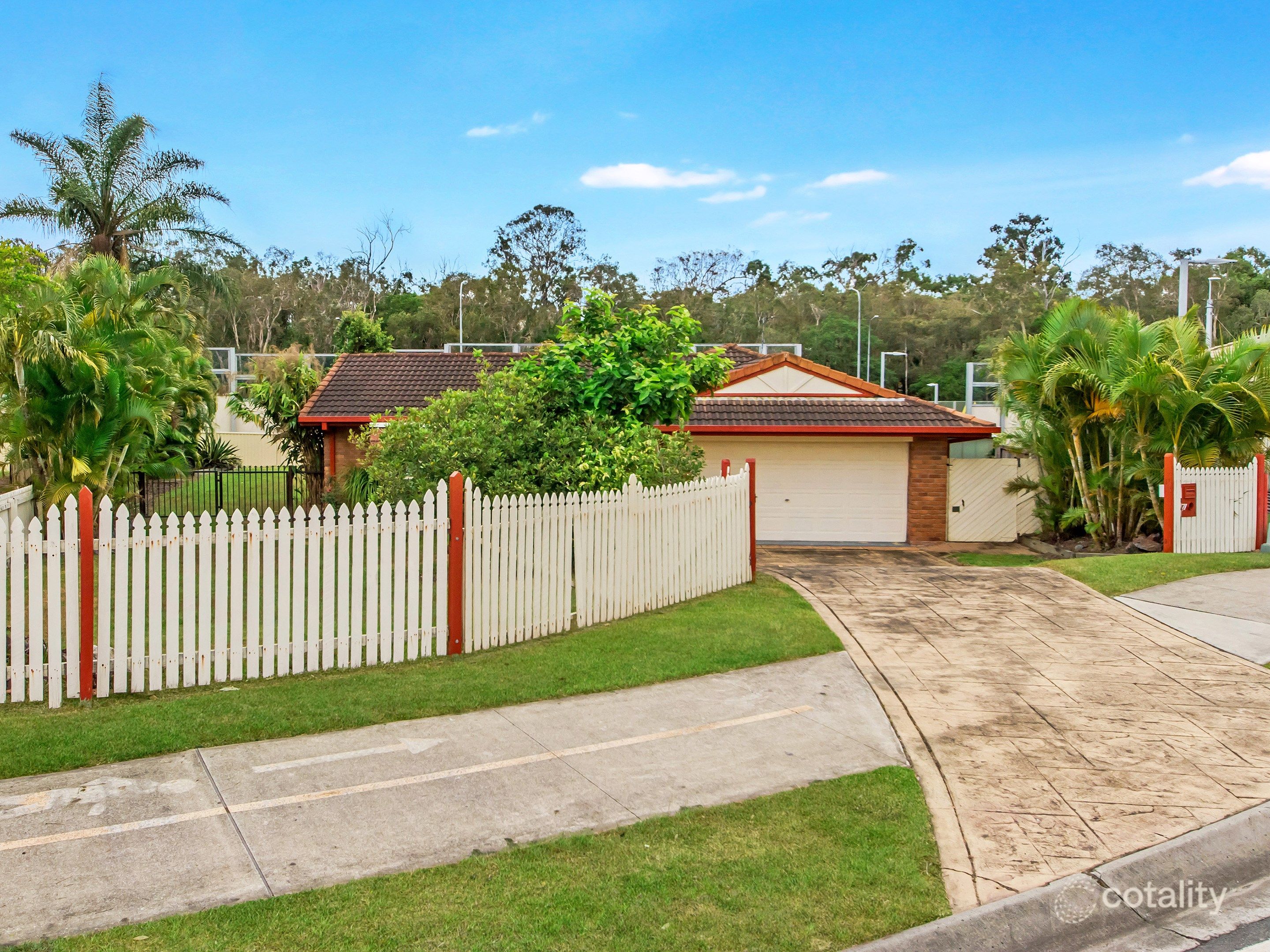 71 Henry Cotton Dr, Parkwood, QLD 4214