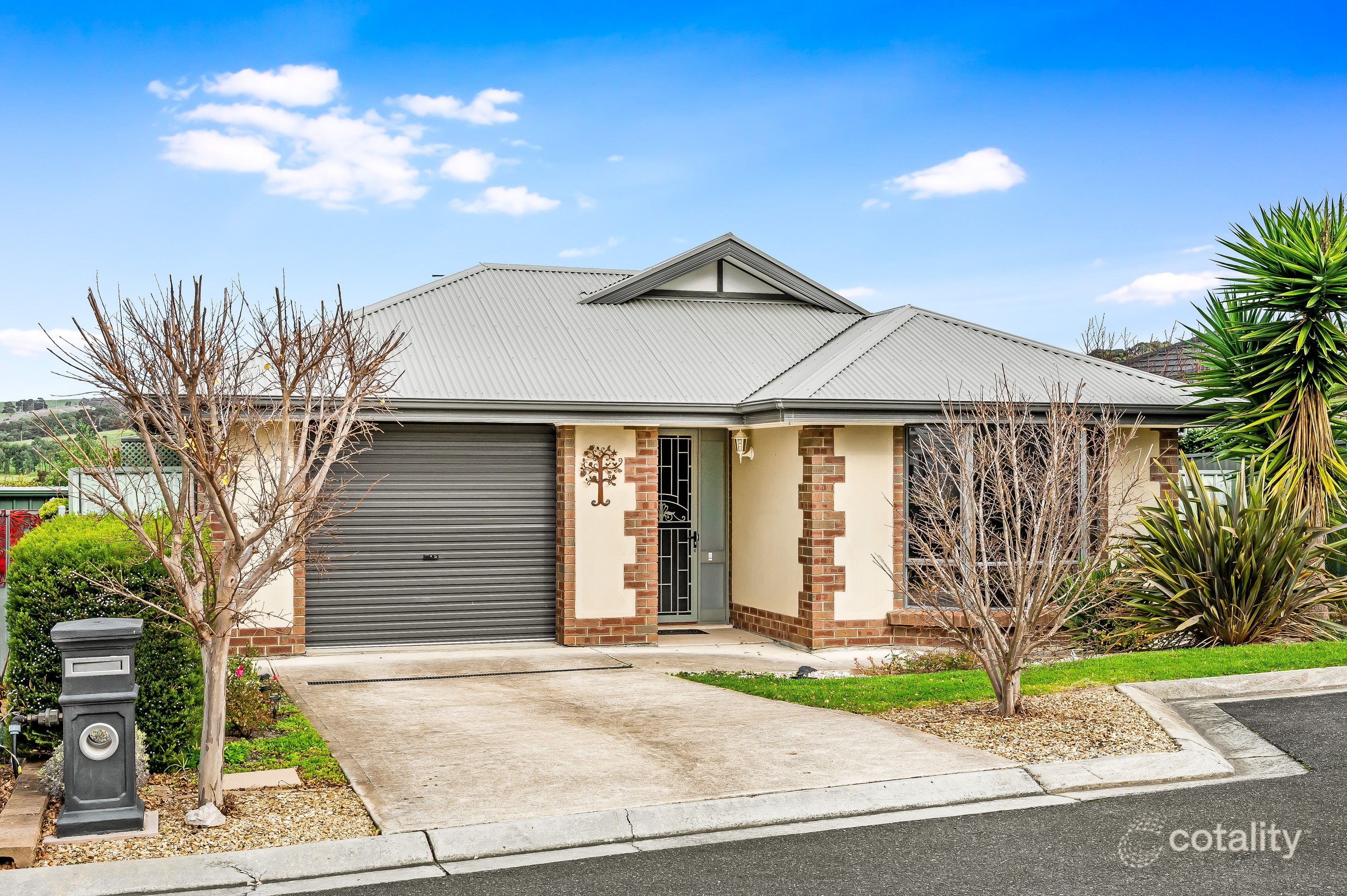 25 Chambers Ct, Encounter Bay, SA 5211