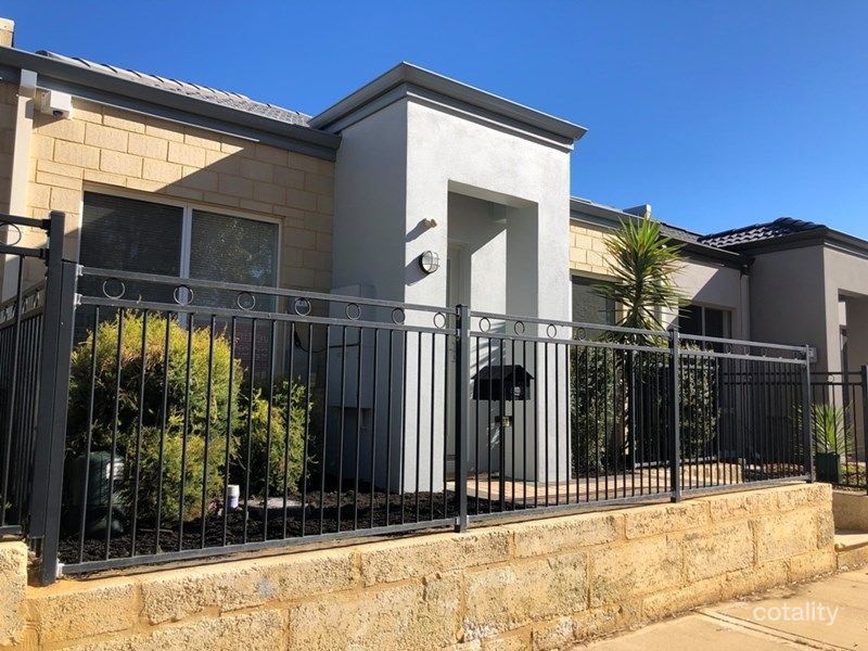 21 Doncaster Gra, Butler, WA 6036
