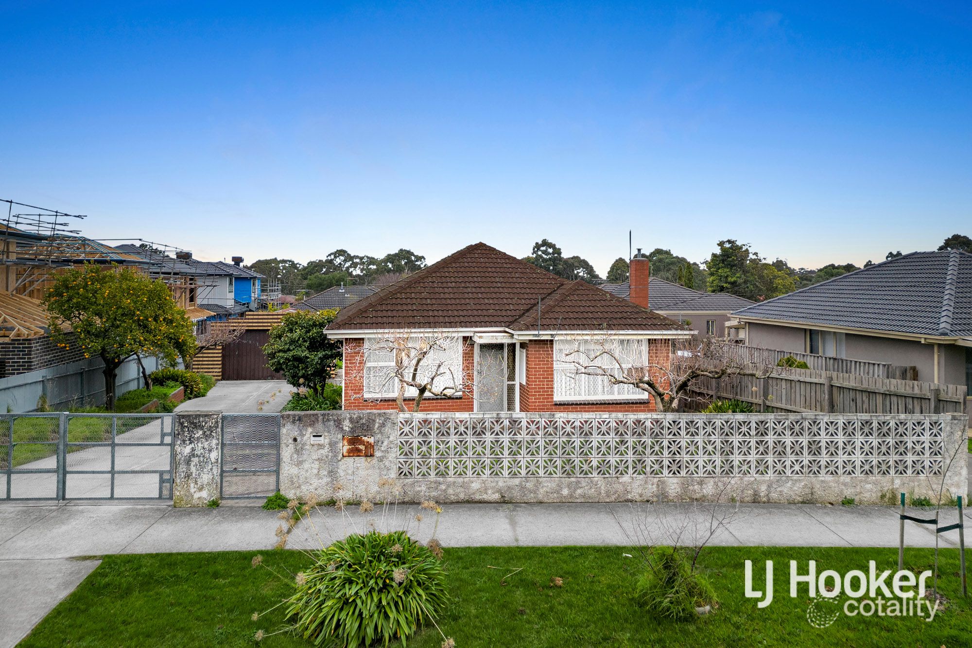 24 Olive Rd, Eumemmerring, VIC 3177
