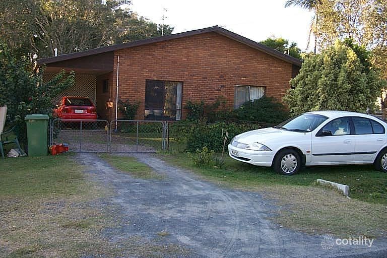 10 Pandanus St, Mudjimba, QLD 4564