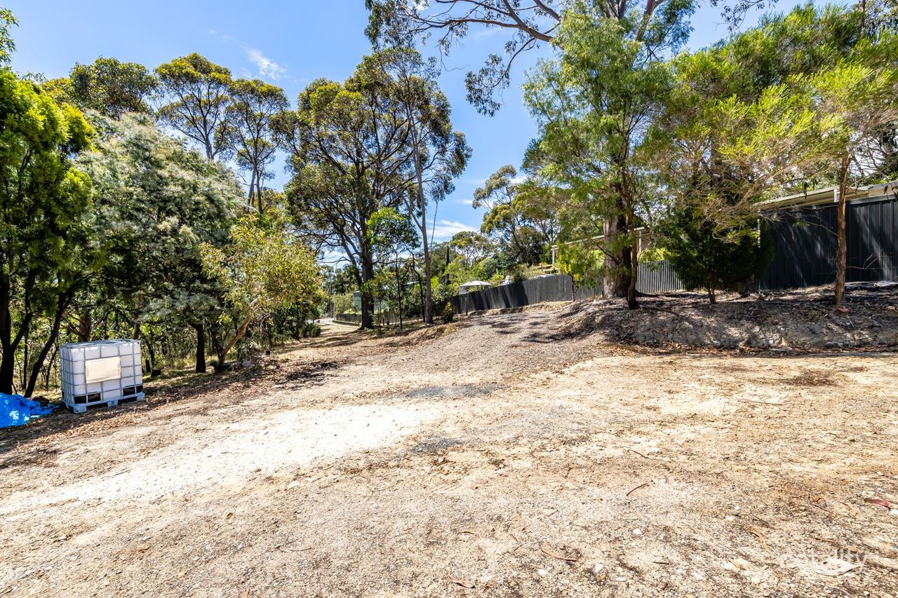 6 Walker Ave, Heathfield, SA 5153