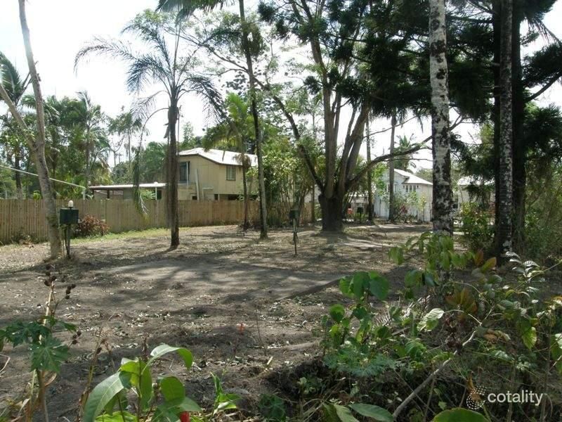 9 Zahmel St, Finch Hatton, QLD 4756