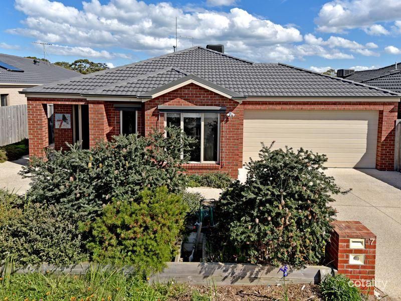 7 Wave St, St Leonards, VIC 3223
