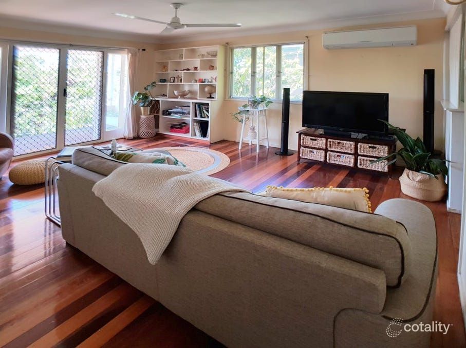 15 Bineen St, Carina, QLD 4152
