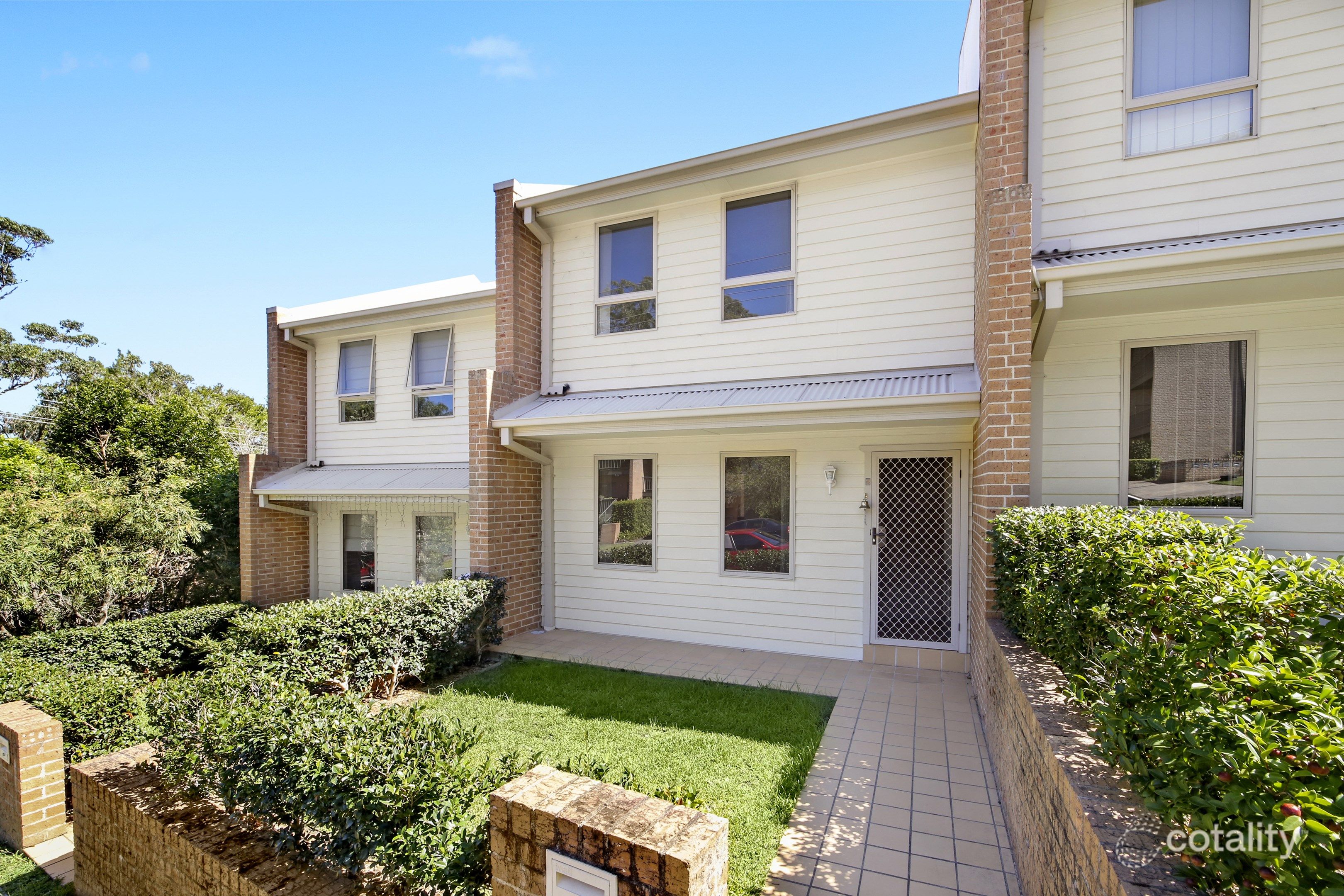 2/163 Gertrude St, Gosford, NSW 2250