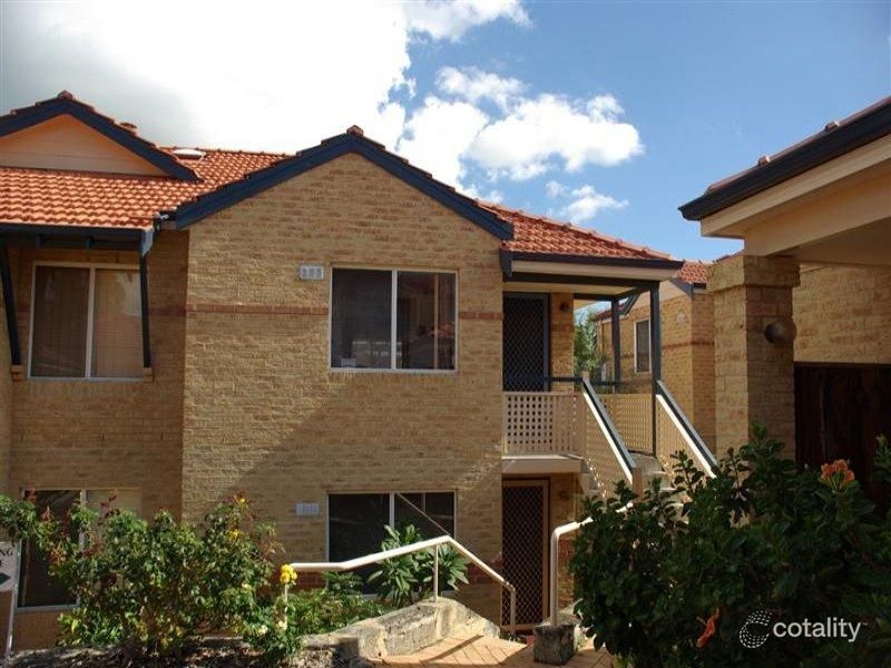 16/18 St Johns Wood Bvd, Mount Claremont, WA 6010