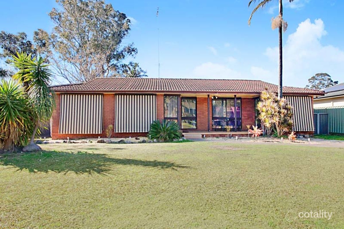 11 Henderson Cres, Jamisontown, NSW 2750