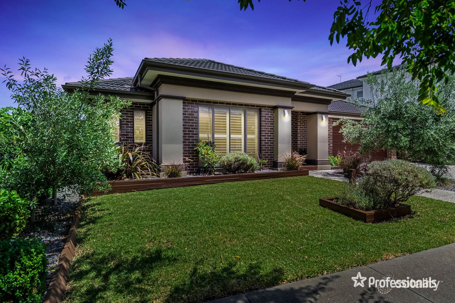 28 Morton Bvd, Taylors Hill, VIC 3037