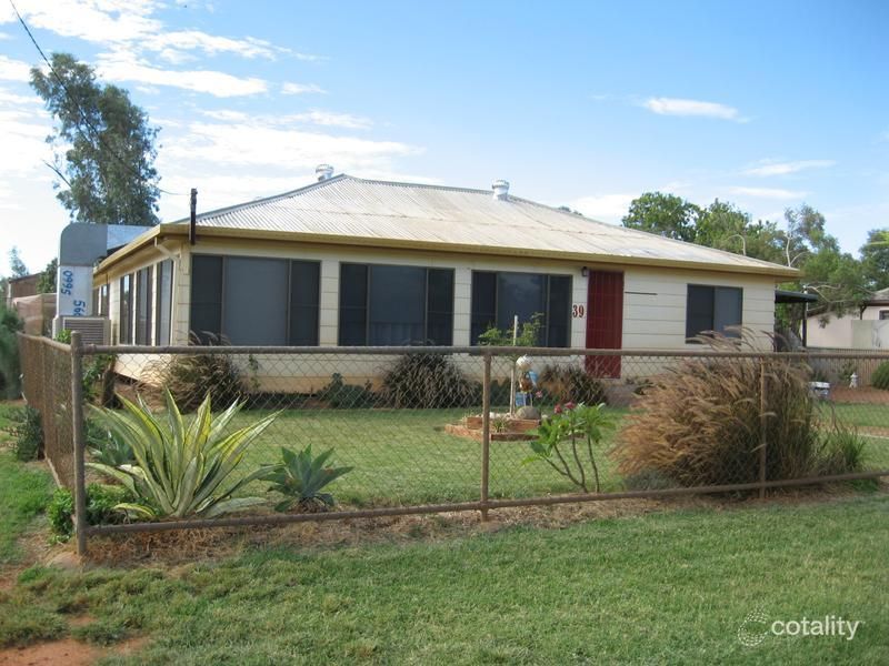 39 Quarrion St, Quilpie, QLD 4480