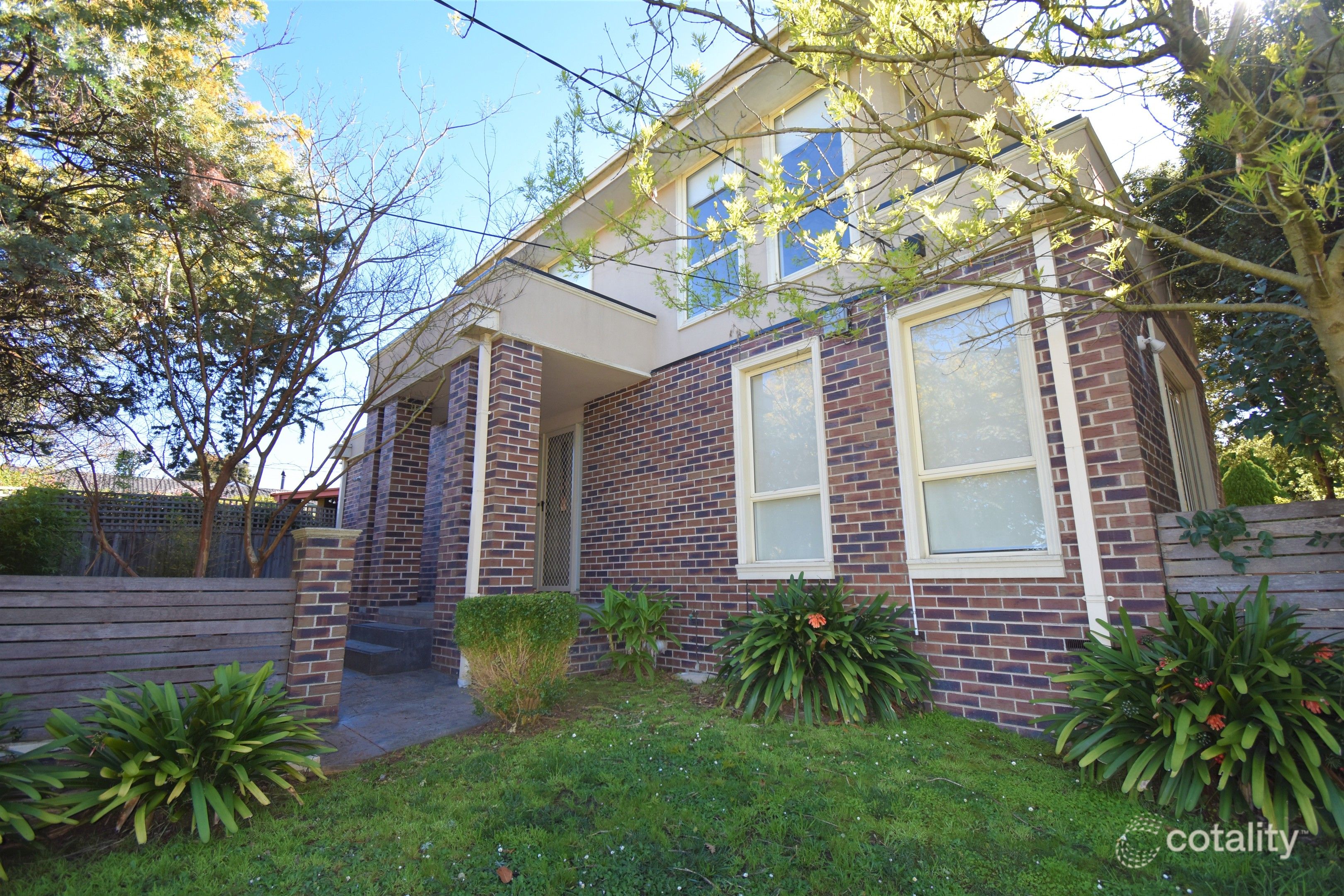 6 Honni Mews, Doncaster East, VIC 3109