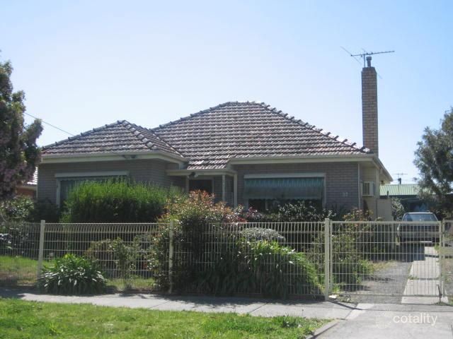 32 Highland St, Kingsbury, VIC 3083