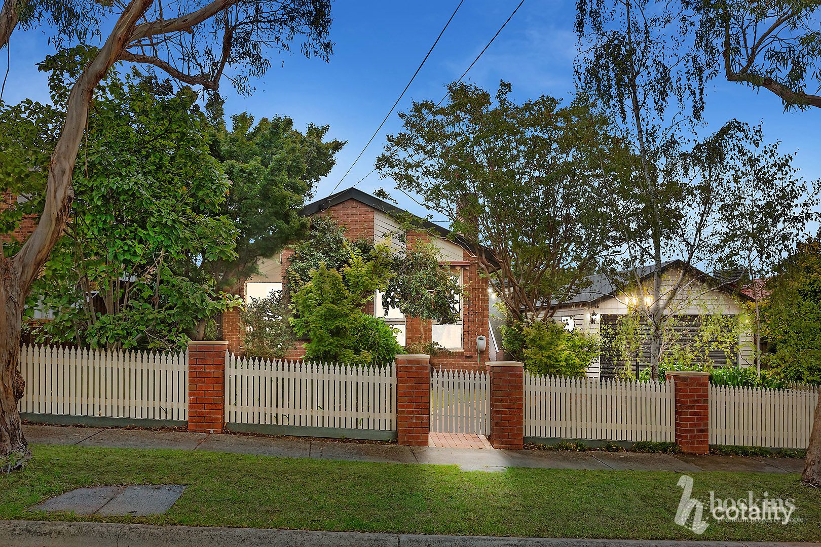 21 Tarwin Dr, Croydon Hills, VIC 3136