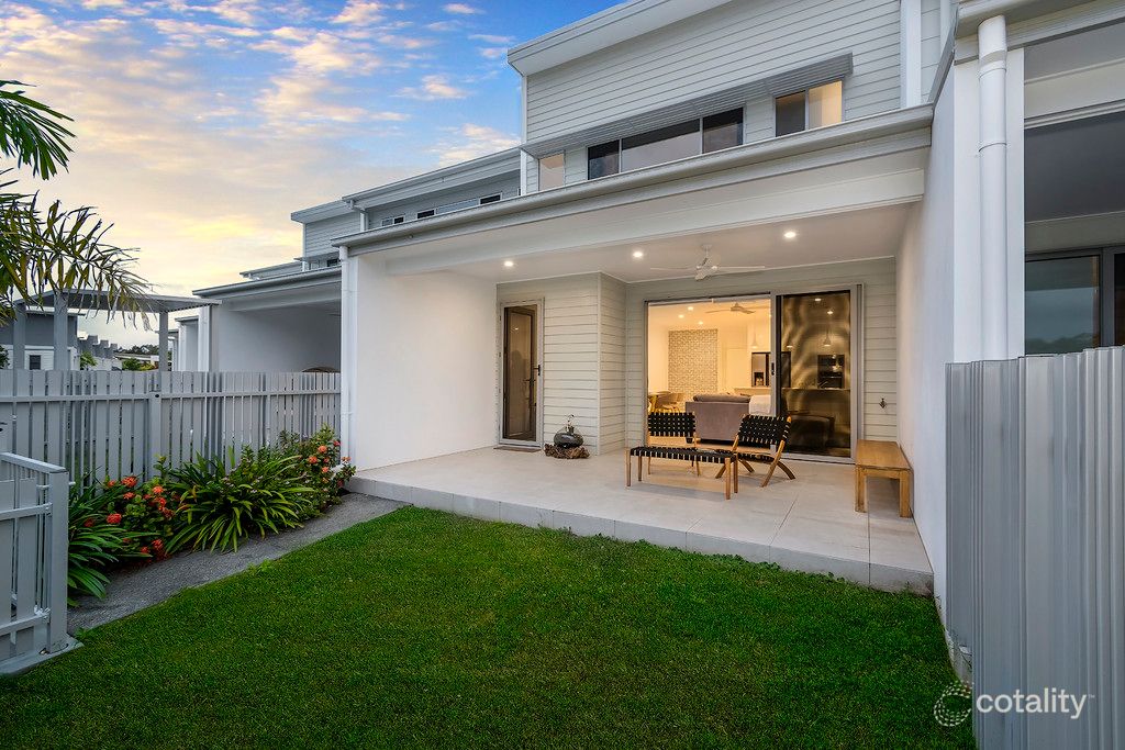 6/9 Bottle Brush Cct, Coomera, QLD 4209