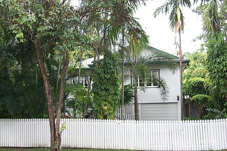 12 Cavendish St, Earlville, QLD 4870