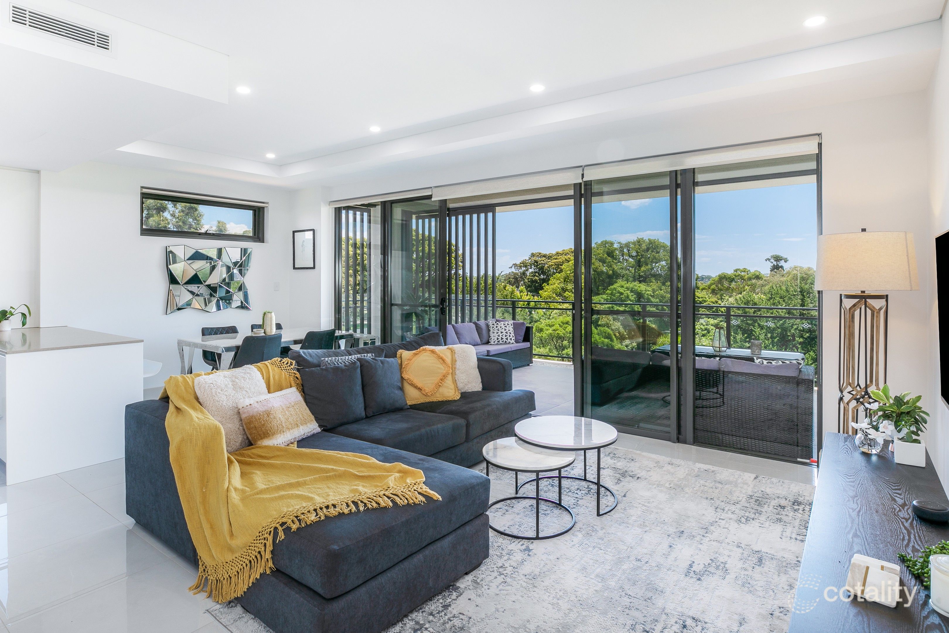 401/22 Pinnacle St, Miranda, NSW 2228