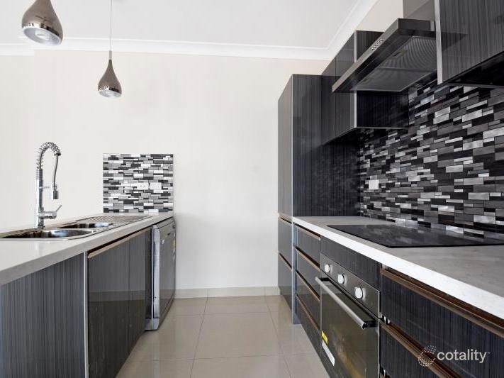 6 Polglase Cct, Johnston, NT 0832