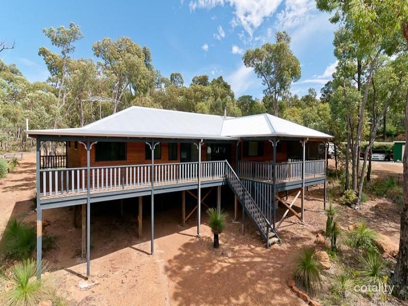 22 Dunham Glen, Wooroloo, WA 6558