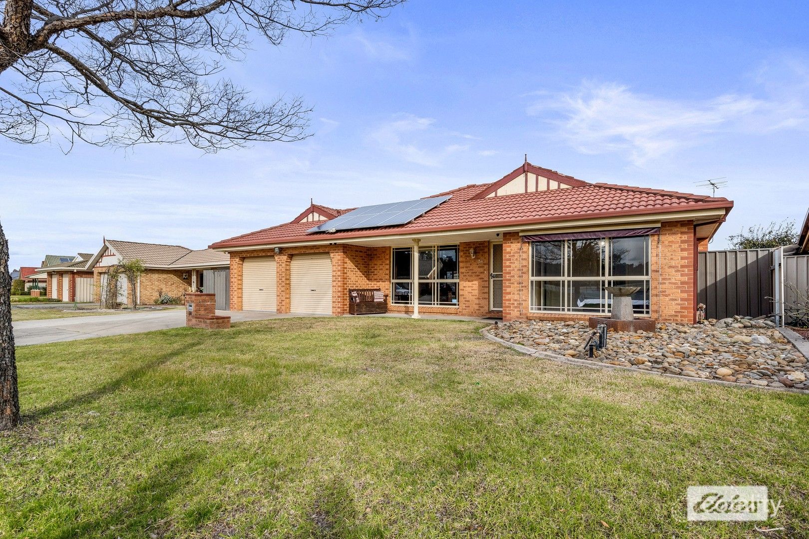 54 Saville Ave, Lavington, NSW 2641