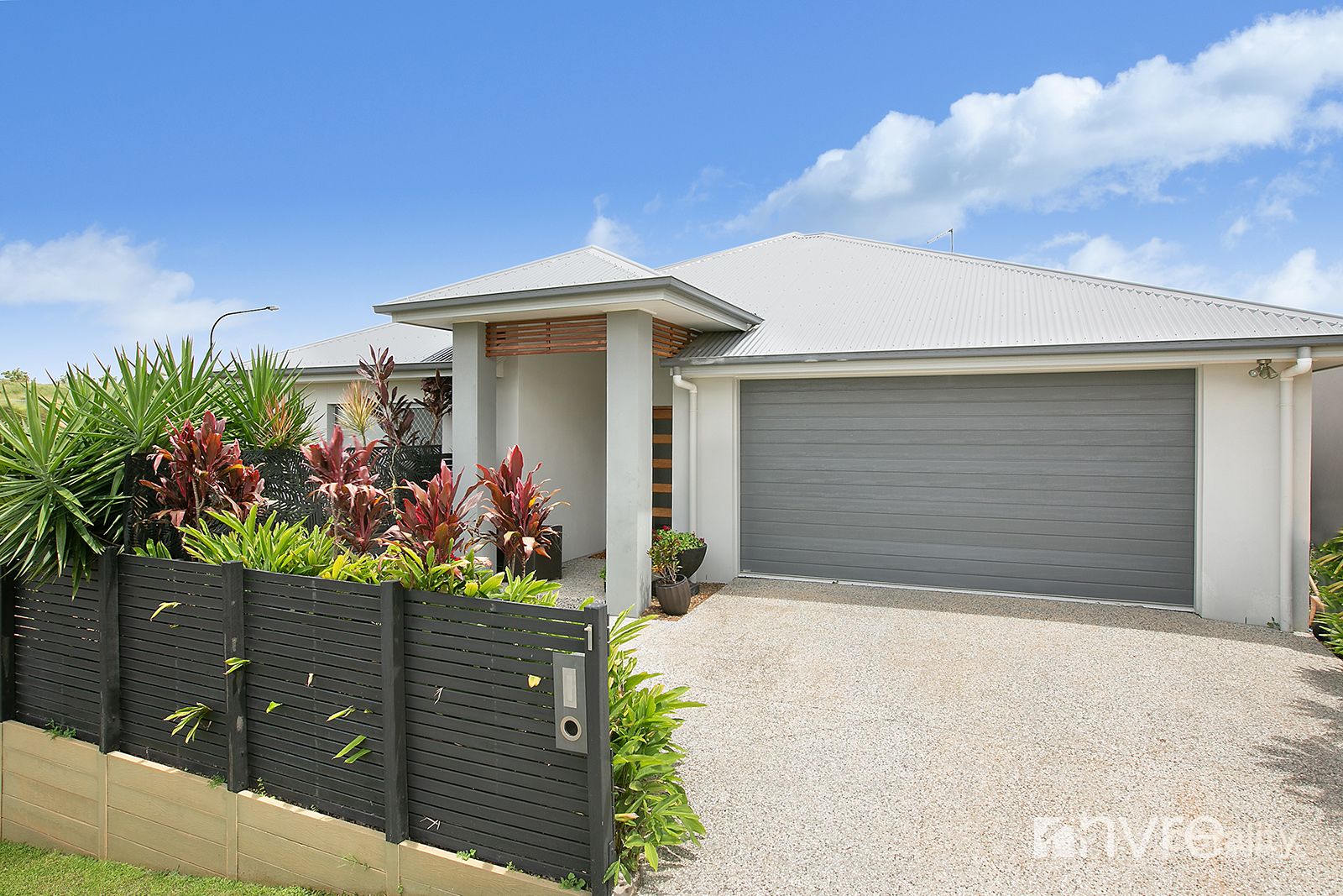 1 Monarch Ave, Narangba, QLD 4504