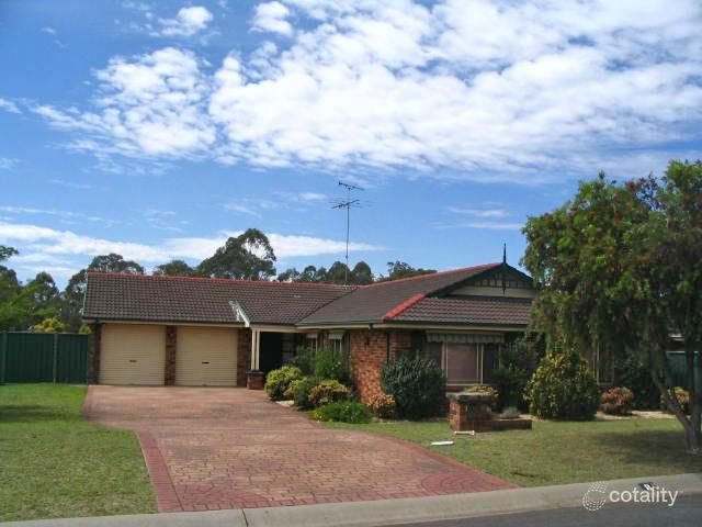 8 Budge Cl, Glenmore Park, NSW 2745