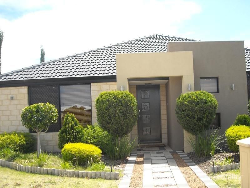 1 Lagrange St, Success, WA 6164