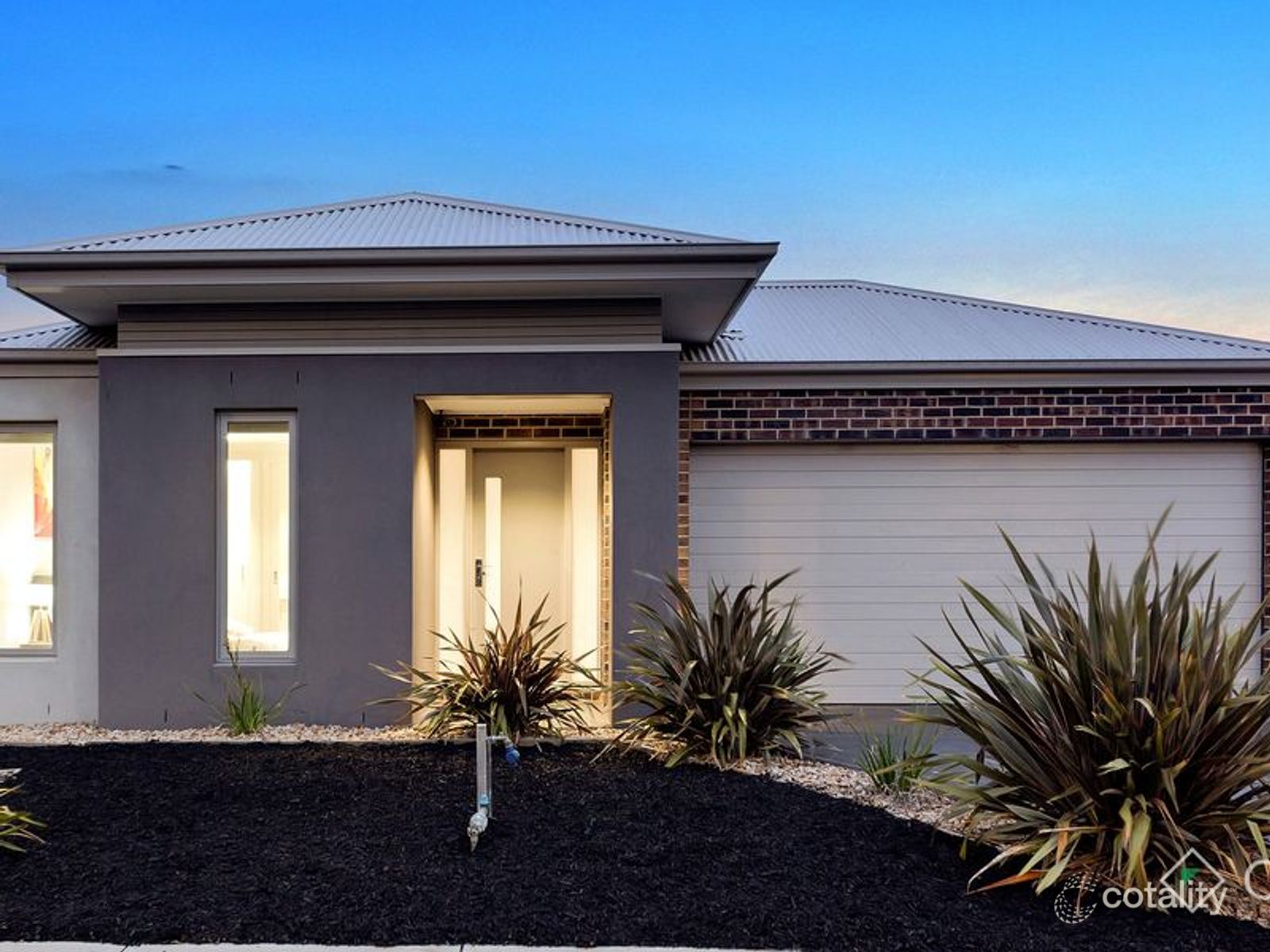 60 Seagrass Cres, Point Cook, VIC 3030