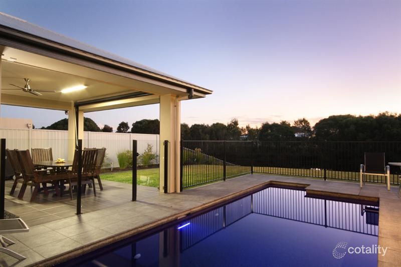 14 Rutherford Pl, Pelican Waters, QLD 4551