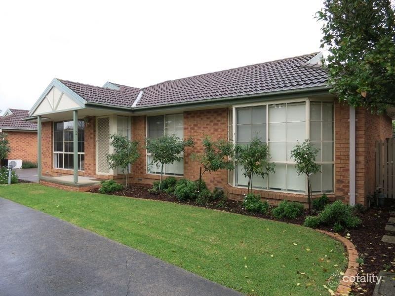 2/18 Karingal St, Croydon North, VIC 3136