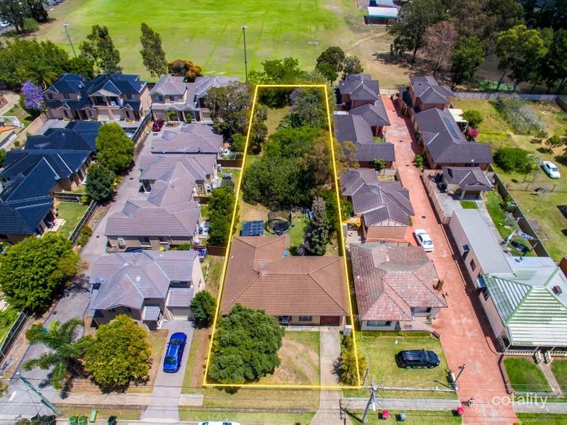 14 Oxford St, Smithfield, NSW 2164