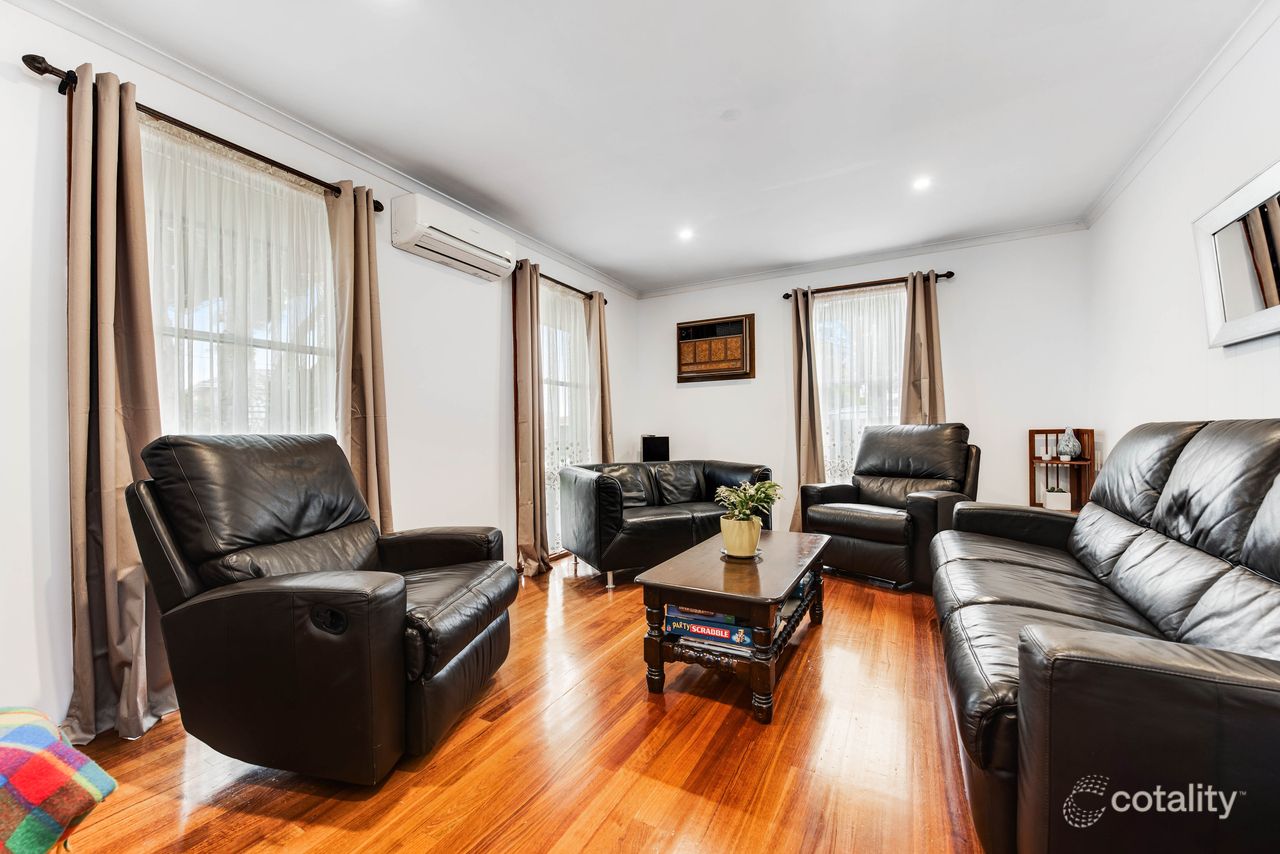 4 Rodwell Pl, Gladstone Park, VIC 3043