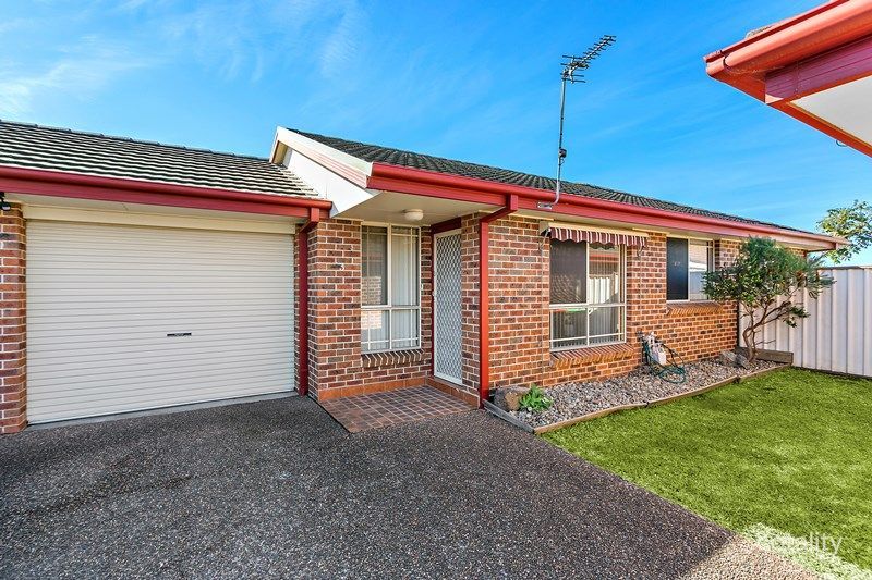 3/7 Tabourie Cl, Flinders, NSW 2529