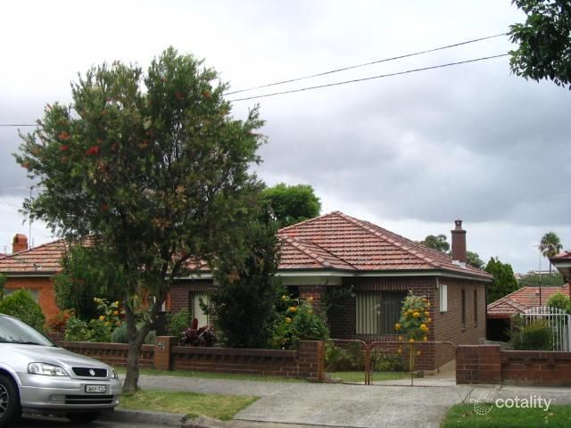 37 Caroline St, Kingsgrove, NSW 2208