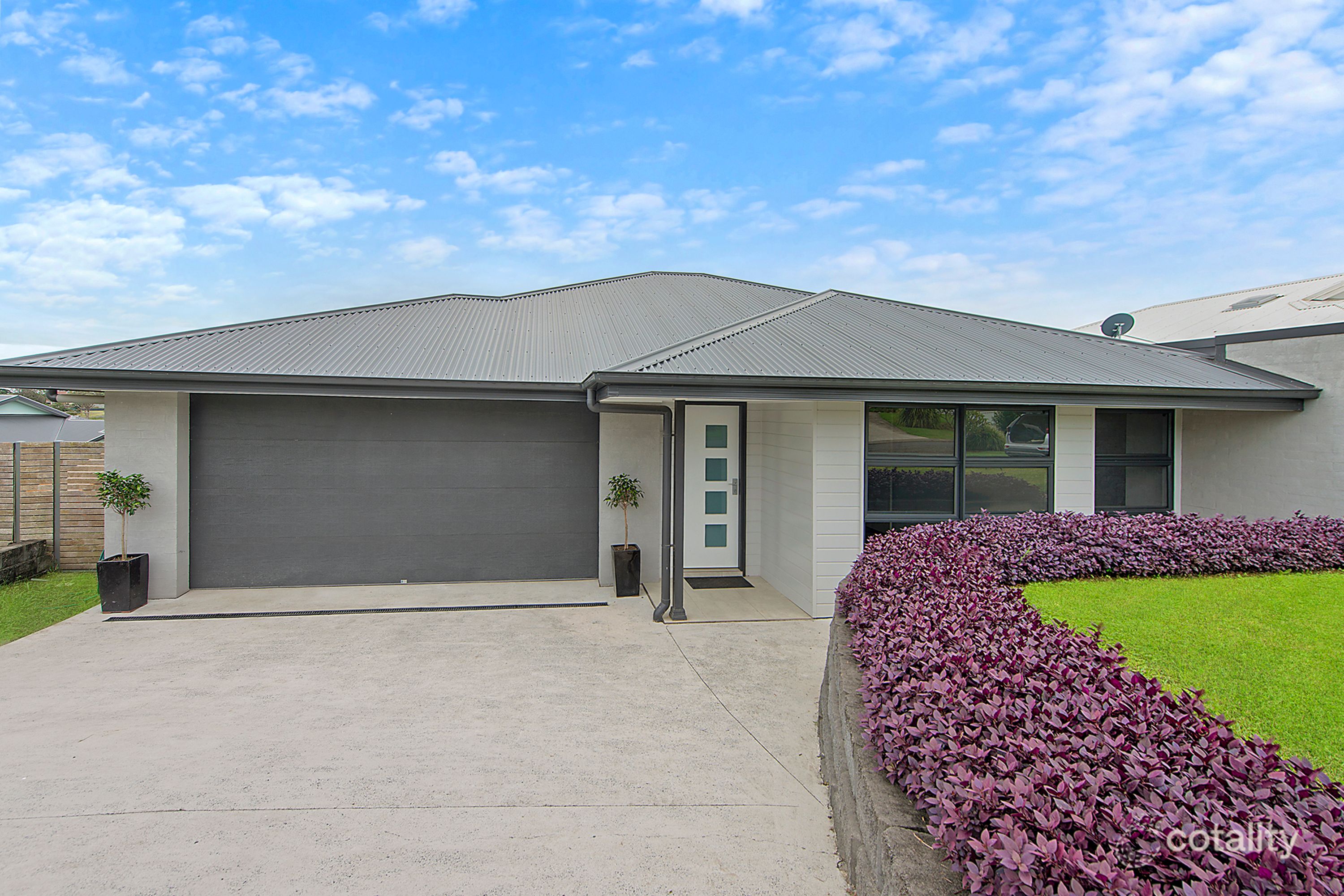 5 Prior Cct, West Kempsey, NSW 2440